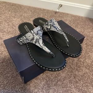 Snakeskin thong sandals Sophia Milano size 8.5